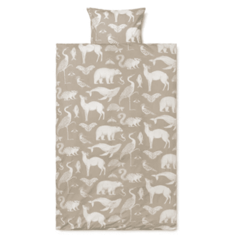 Katie Scott | Sengesett | Sand | 70×100